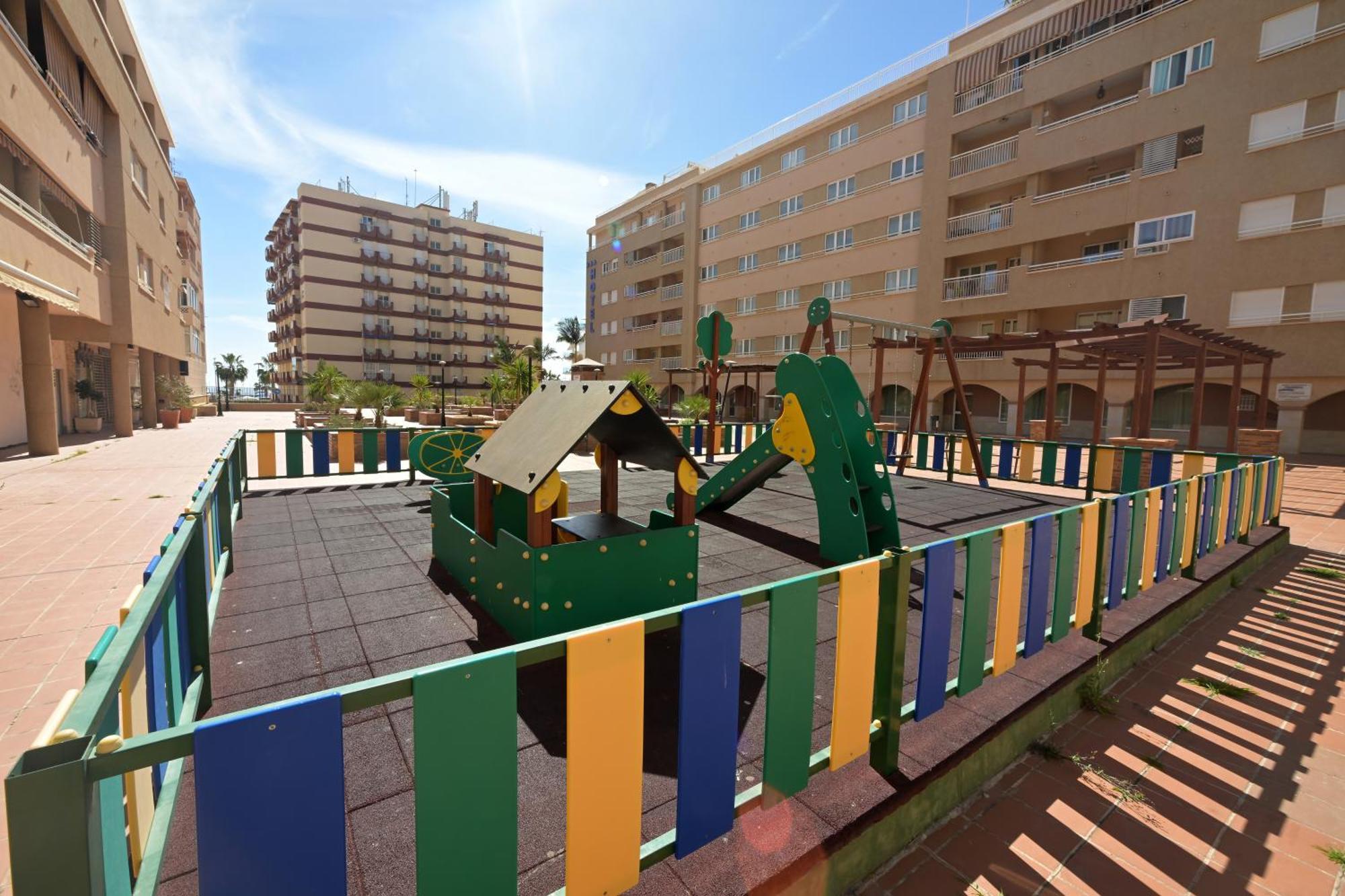 Aguilas Delicias Piscina Wifi Ac Parking Gratis Экстерьер фото